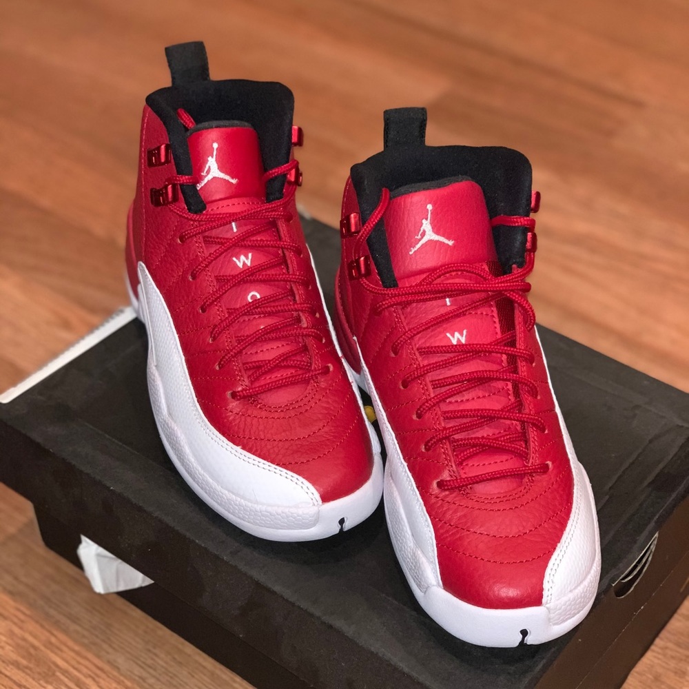 Air Jordan 12 Retro BG